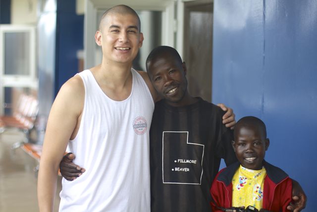 Volunteer and cardiac patient sharing time in Rwanda